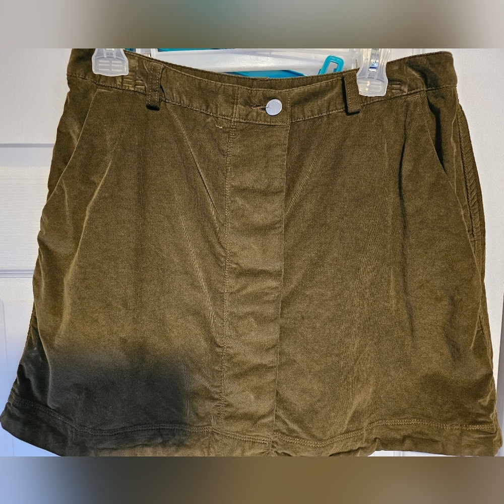 Timberland Olive Green Corduroy Mini Skirt (size 31 waist/size 12)